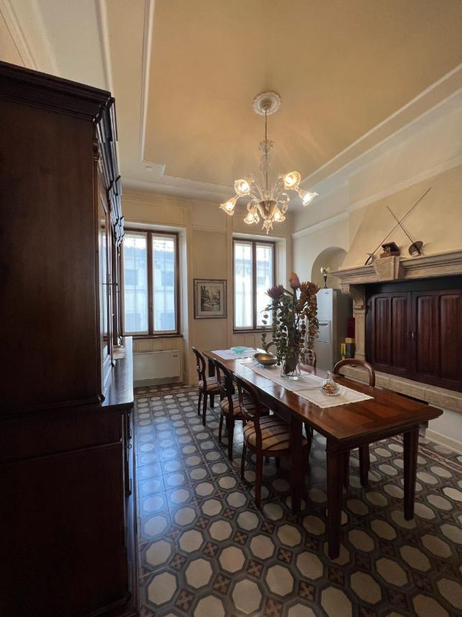 Вилла Residenza Porta Brescia Пескьера-дель-Гарда Экстерьер фото