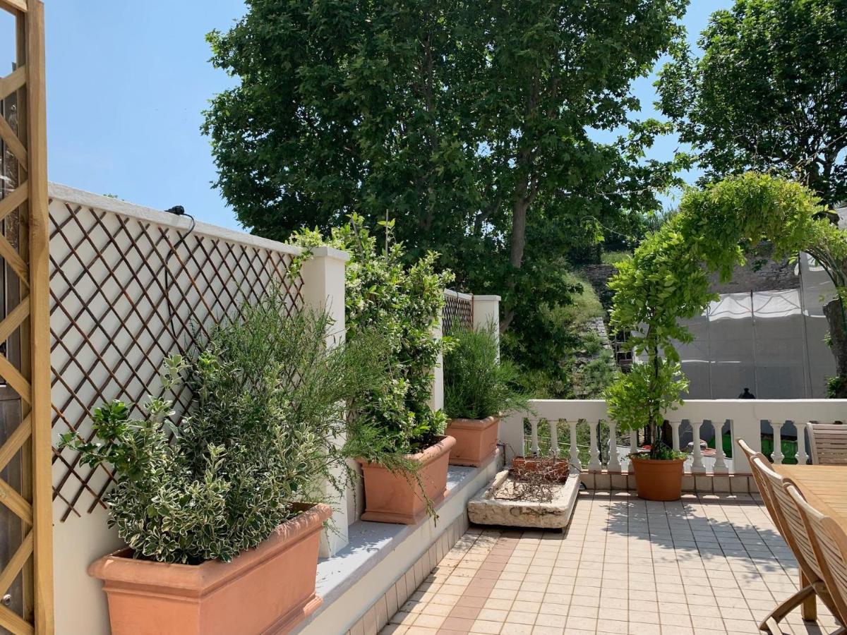 Вилла Residenza Porta Brescia Пескьера-дель-Гарда Экстерьер фото